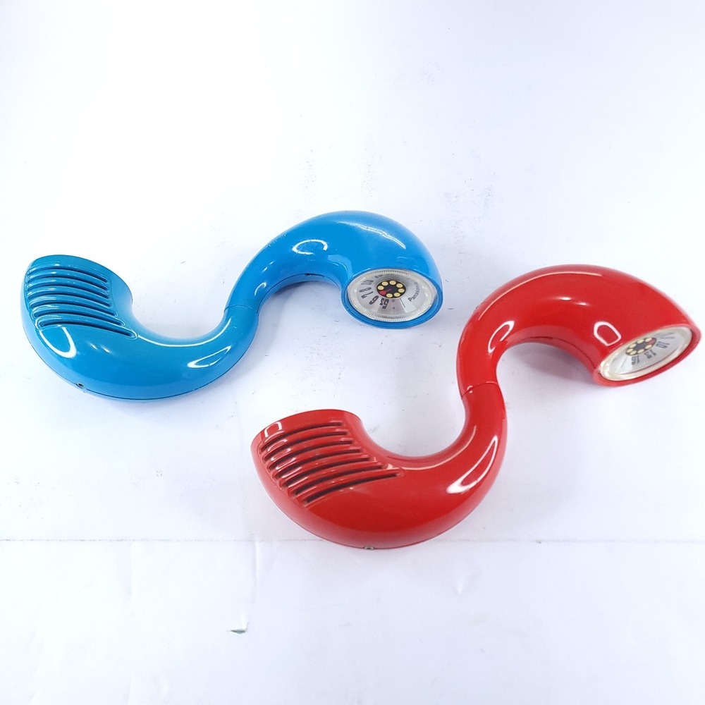 Vintage Panasonic R-72 Toot-A-Loop Red and Blue AM Radio Japan Works - Read Desc